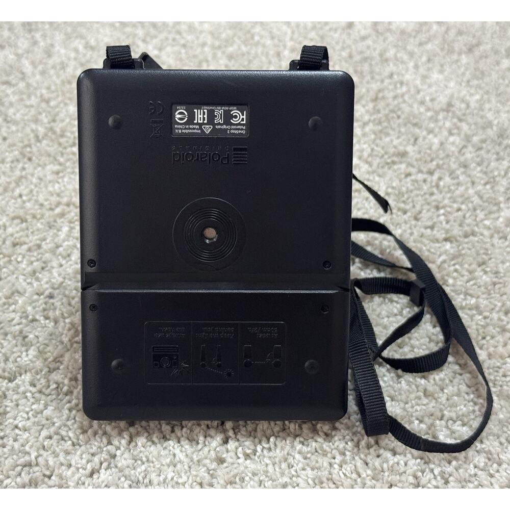 Polaroid Originals OneStep 2 i-Type Instant Film Camera Retro Analog With Strap - Picture 8 of 11